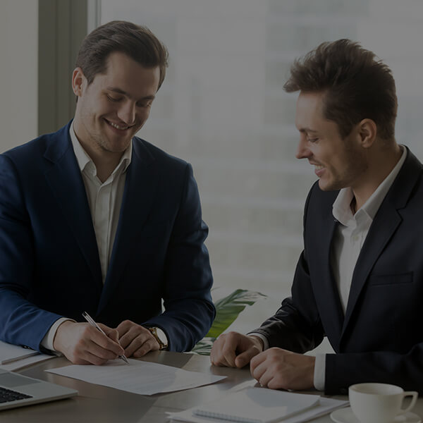 Migração de Empresas bg preto